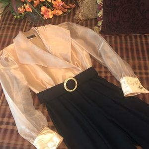 J R Nites Dressy Evening Vintage Jumpsuit Gorgeous! 90’s Size 6 Black Gold
